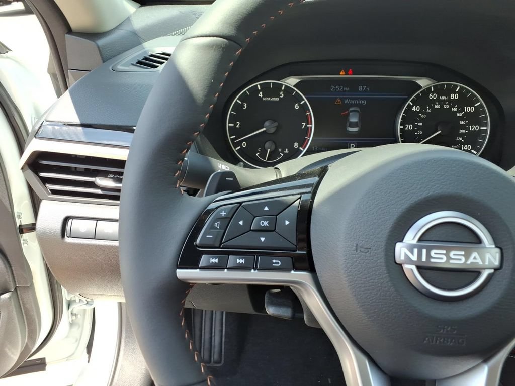 New 2026 Nissan Altima 2.5 SR w/ SR Premium Package FWD image 23
