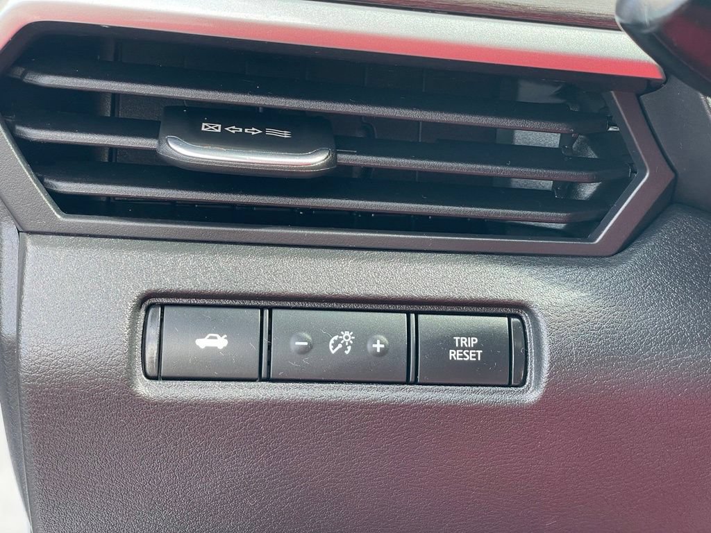 Certified 2024 Nissan Altima 2.5 SV AWD/4WD image 15