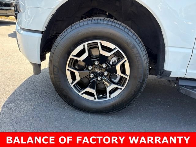 Used 2023 Ford F150 Lightning XLT AWD/4WD image 9