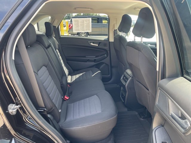 New 2024 Ford Edge SE w/ Black Appearance Package image 24
