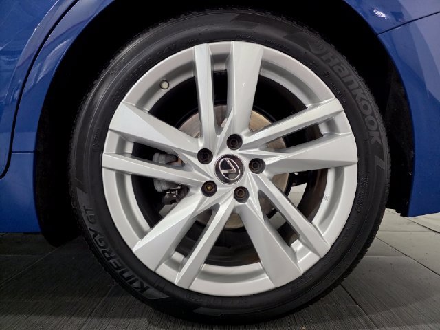 Used 2021 Lexus IS 300 AWD w/ Comfort Package image 23