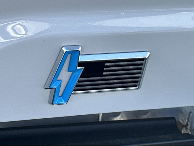 New 2025 Ford F150 Lightning Lariat image 18