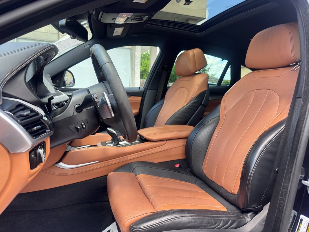 Used 2019 BMW X6 xDrive50i w/ M Sport Package AWD/4WD image 17