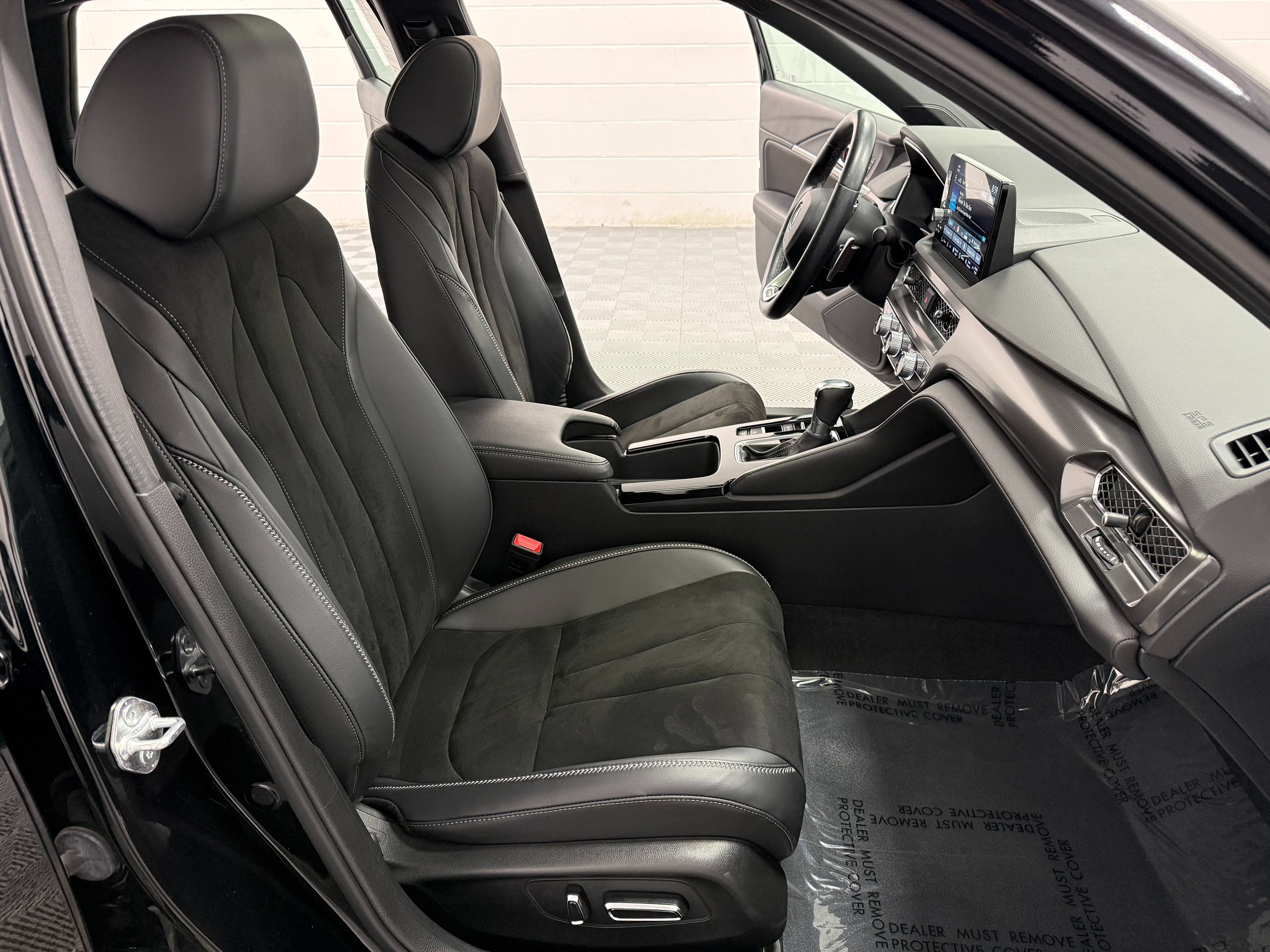 Used 2024 Acura Integra A-Spec w/ Technology Package FWD image 18