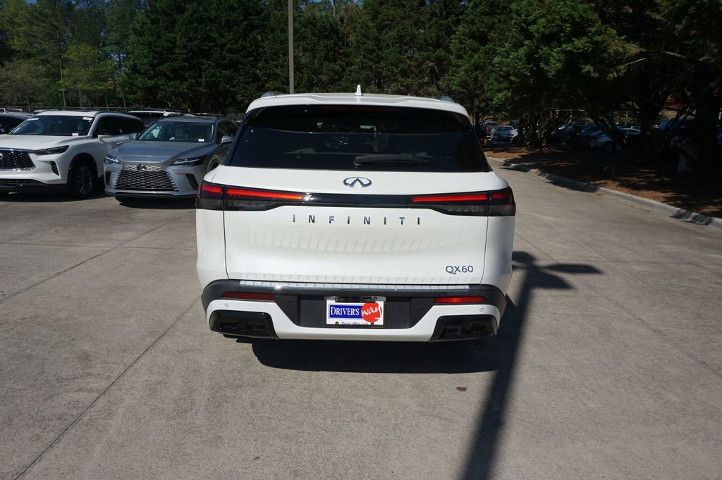 Used 2023 INFINITI QX60 Luxe w/ Performance Audio Package image 24
