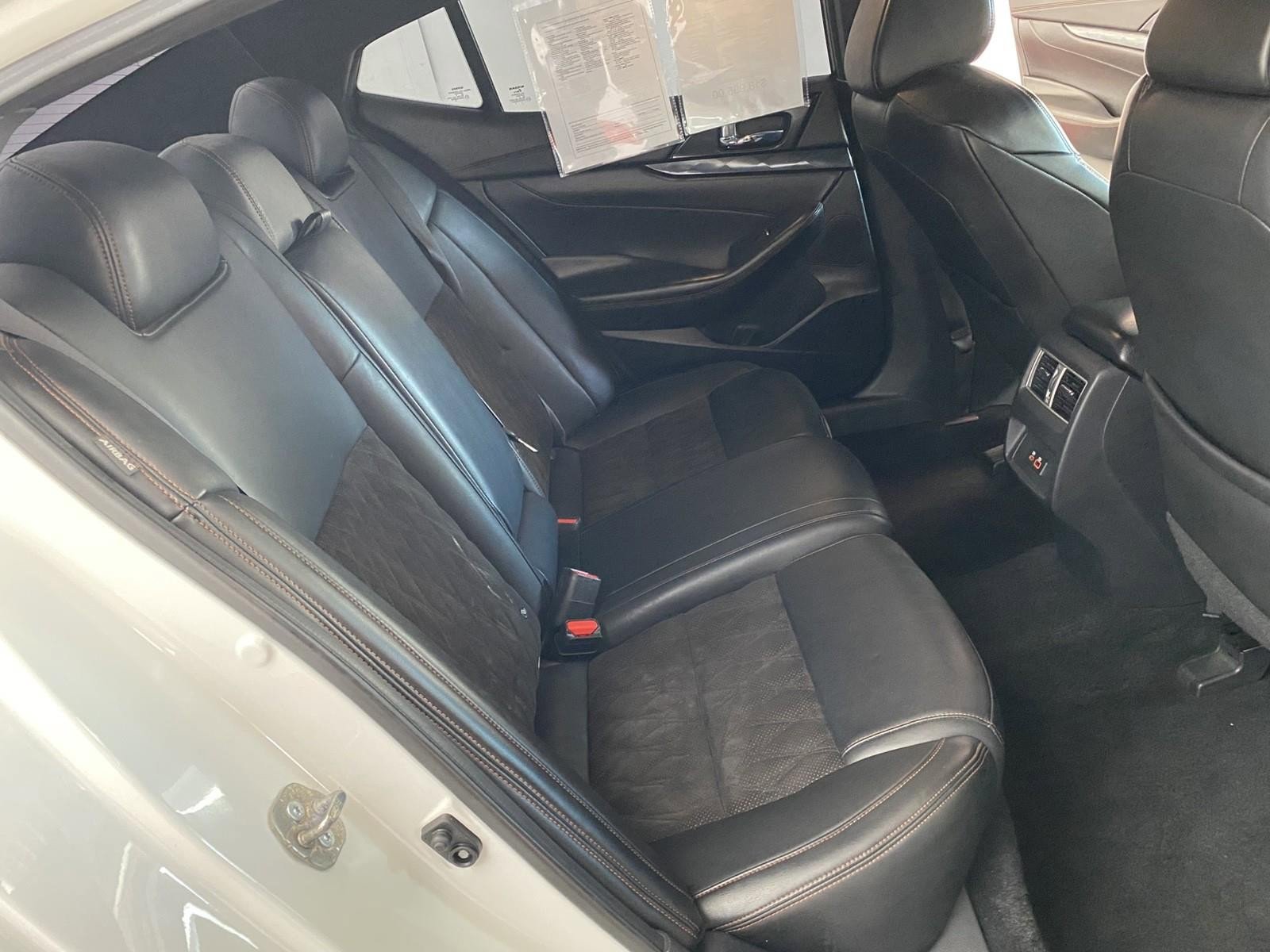 Used 2019 Nissan Maxima SR w/ Premium Package FWD image 13