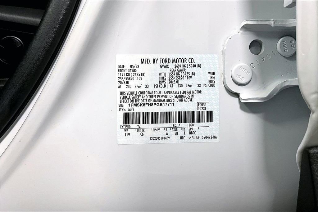 Used 2023 Ford Explorer Limited image 31