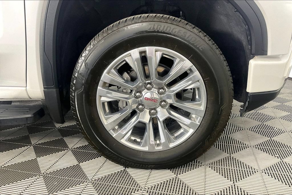 Used 2024 GMC Sierra 1500 Denali w/ Technology Package RWD image 10