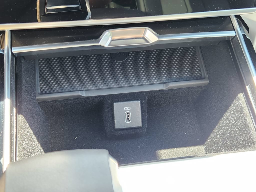 New 2026 Land Rover Range Rover SE AWD/4WD image 29