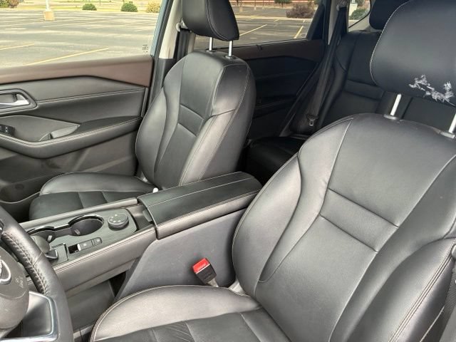 Certified 2023 Nissan Rogue SL w/ SL Premium Package AWD/4WD image 13