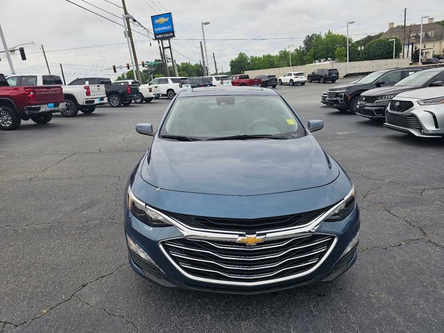 Used 2024 Chevrolet Malibu LT FWD image 3