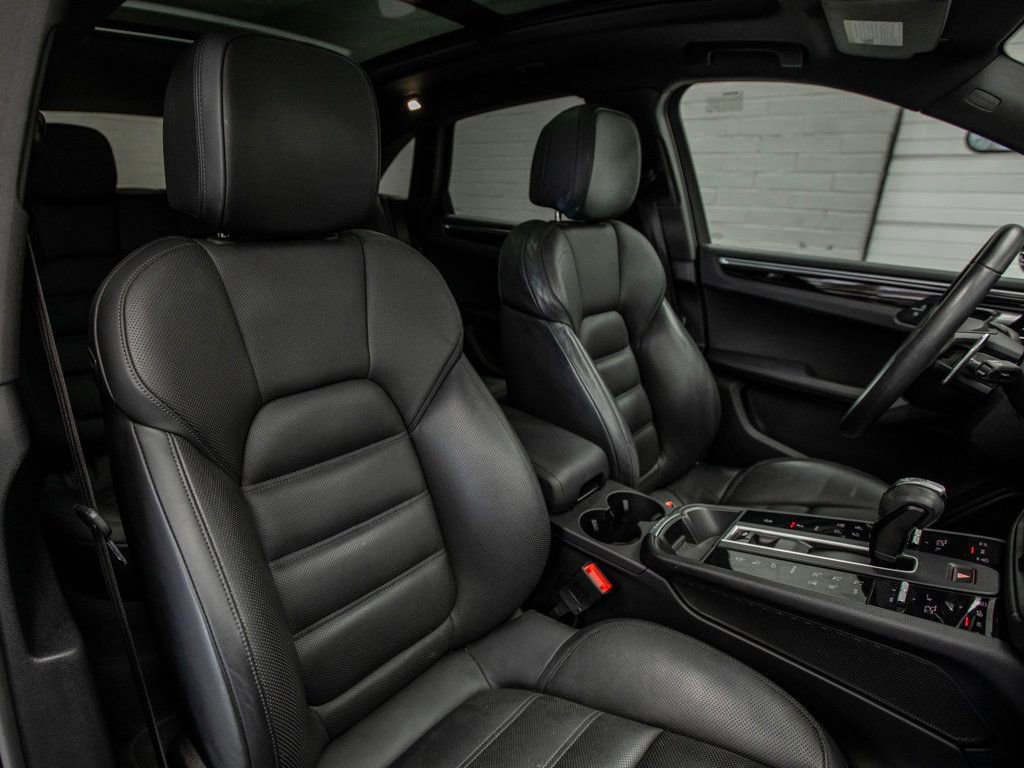 Used 2022 Porsche Macan S image 23