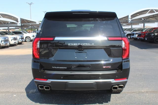 Used 2025 GMC Yukon Denali w/ Denali Reserve Package AWD/4WD image 4