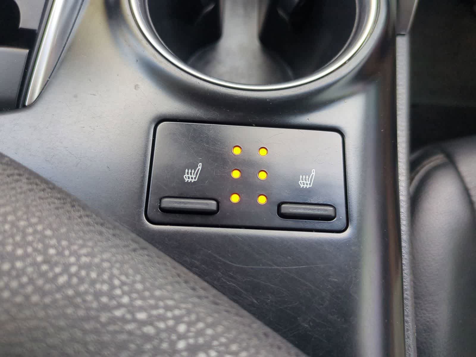 Used 2018 Toyota Camry XLE w/ Audio Package FWD image 36