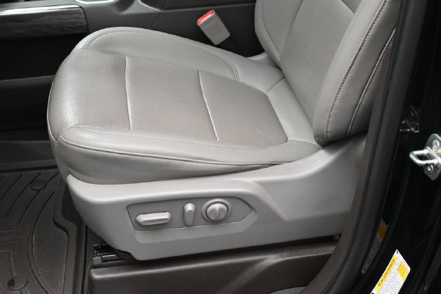 Used 2021 Chevrolet Silverado 1500 LTZ AWD/4WD image 26