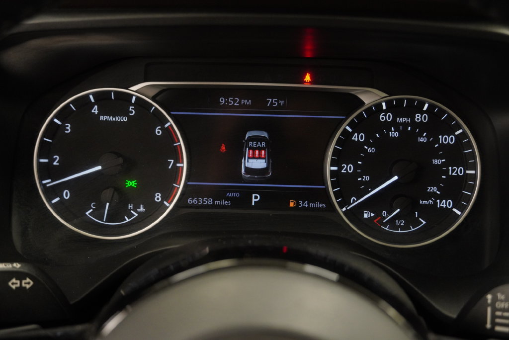 Used 2023 Nissan Rogue SV w/ SV Premium Package AWD/4WD image 18