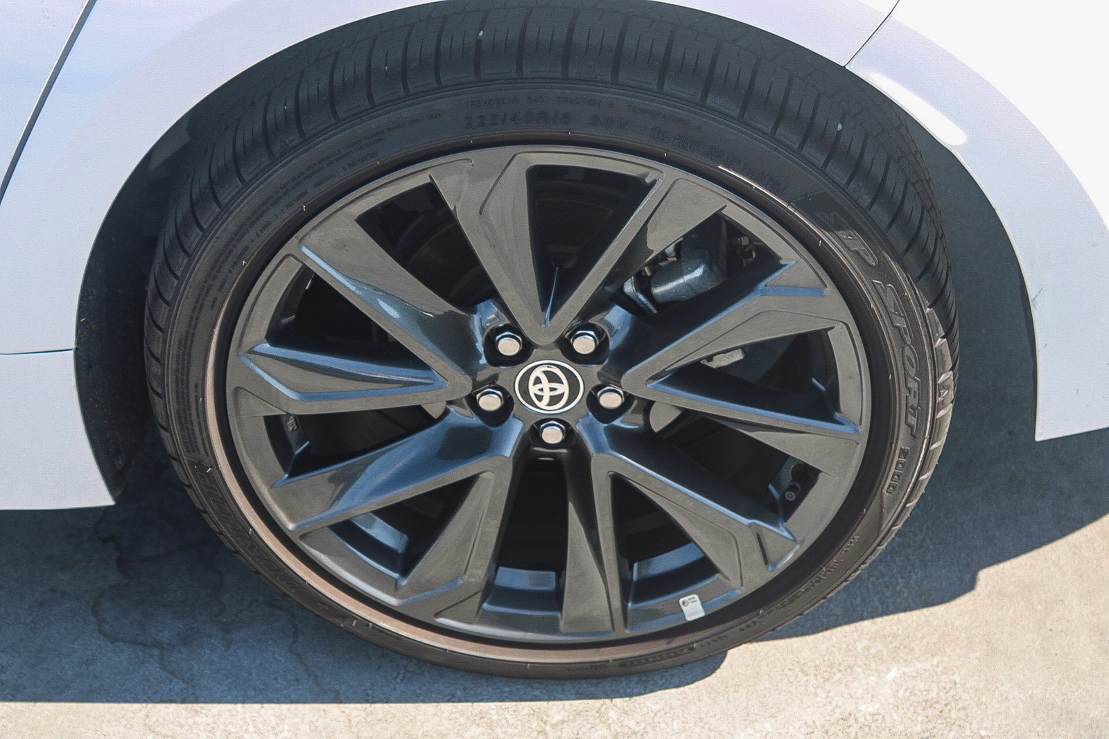 Used 2025 Toyota Corolla SE w/ Convenience Package FWD image 10