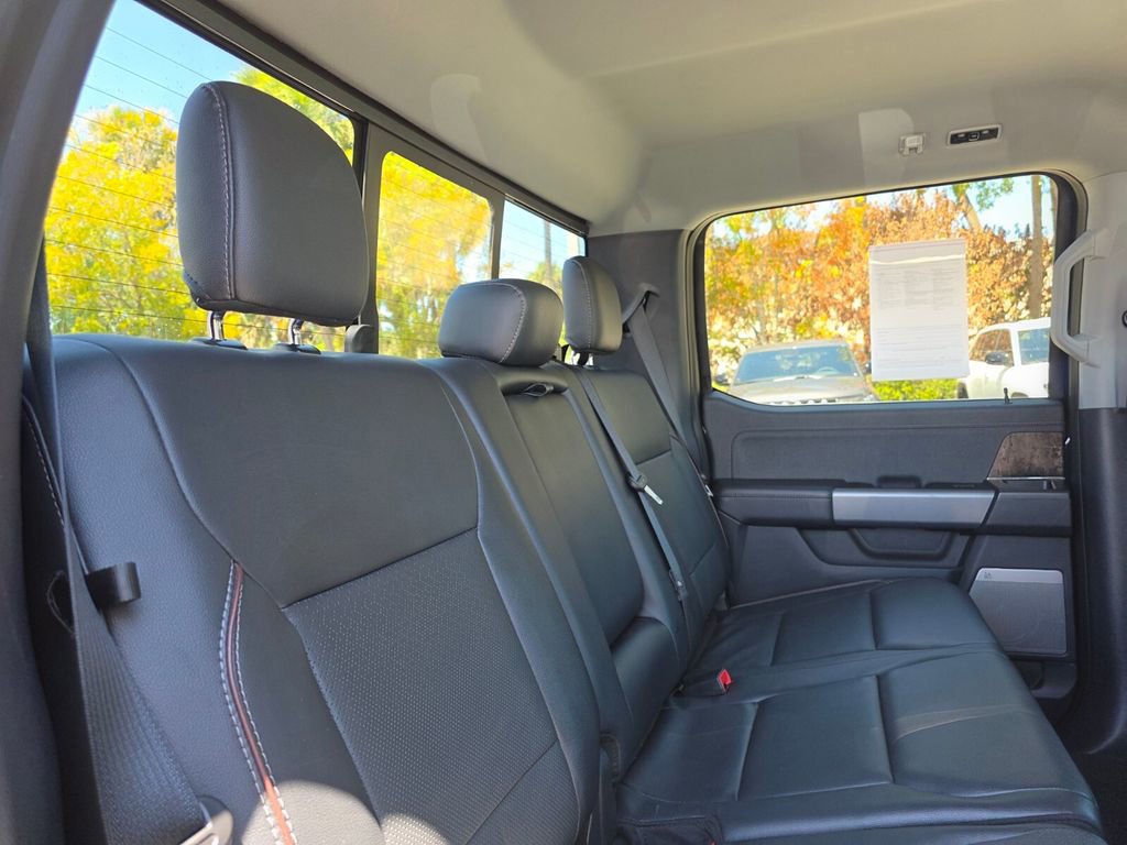 Used 2022 Ford F150 Lariat w/ Equipment Group 502A High AWD/4WD image 14