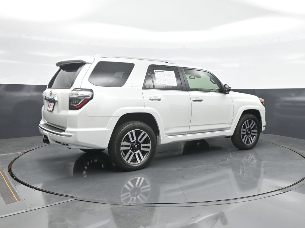 Certified 2024 Toyota 4Runner Limited AWD/4WD image 7