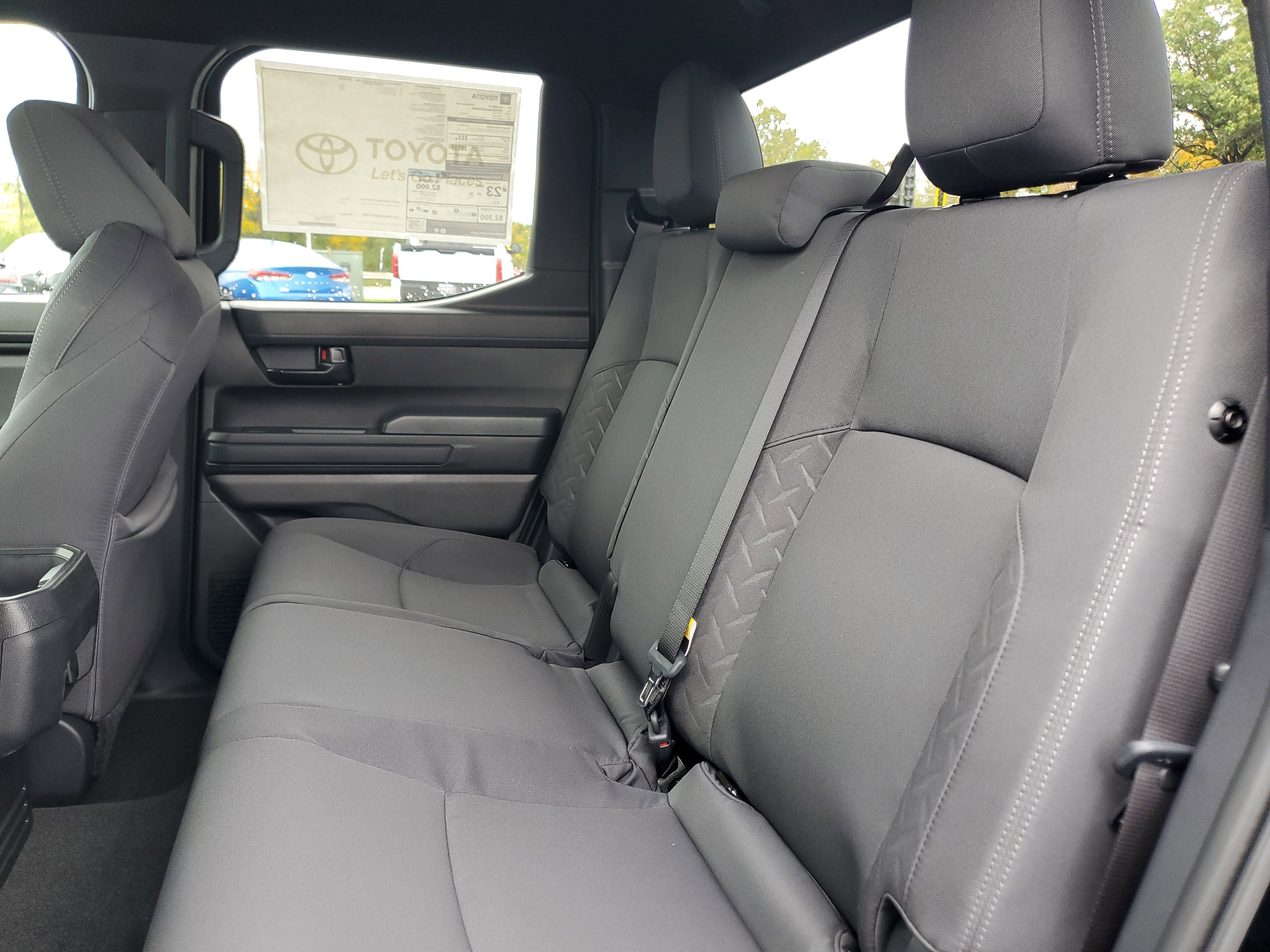 Used 2025 Toyota Tacoma SR image 11