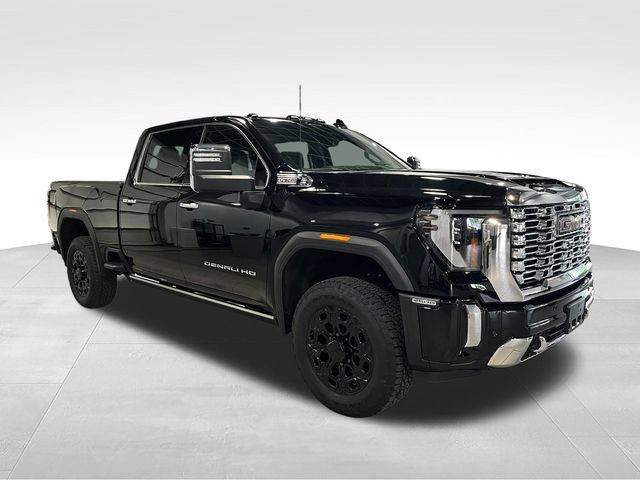 Used 2025 GMC Sierra 2500 Denali w/ Technology Package AWD/4WD video 3