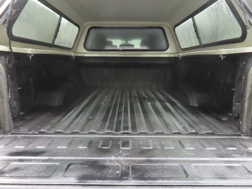 Used 2023 Chevrolet Silverado 2500 Custom w/ Gooseneck/5TH Wheel Package AWD/4WD image 33