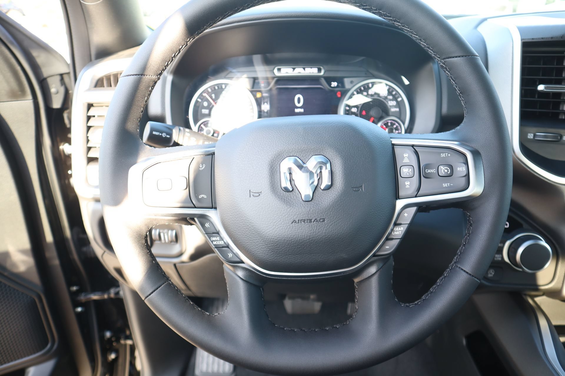 New 2027 RAM 1500 Big Horn AWD/4WD image 3