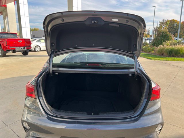 Used 2022 Kia Forte LXS w/ LXS Technology Package FWD image 31