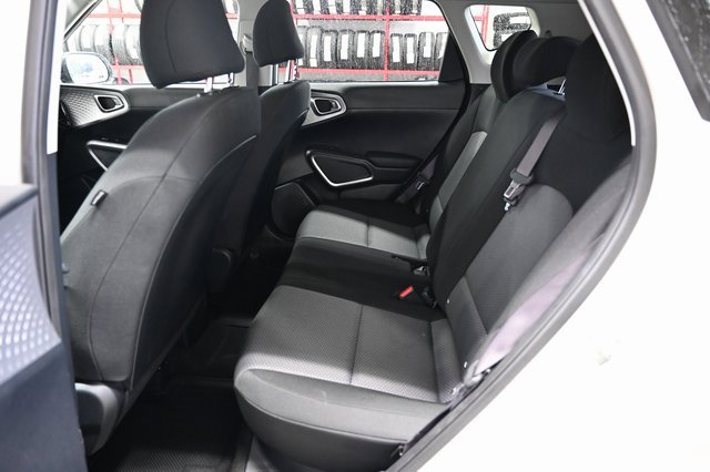 Used 2023 Kia Soul S image 12
