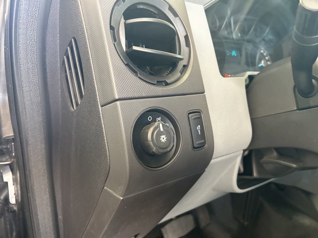 Used 2015 Ford F350 XL image 36