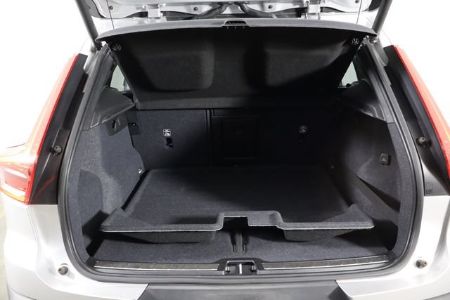 Used 2019 Volvo XC40 T5 Inscription AWD/4WD image 15