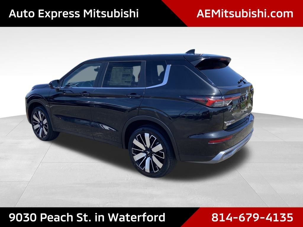 New 2026 Mitsubishi Outlander SE image 5