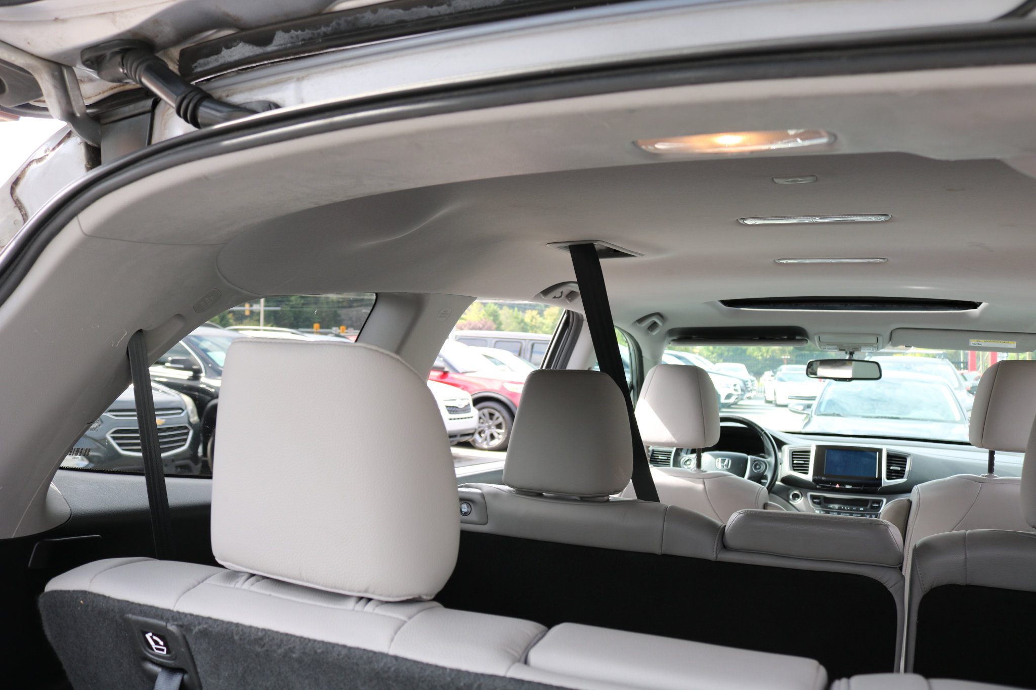 Used 2018 Honda Pilot EX-L image 37