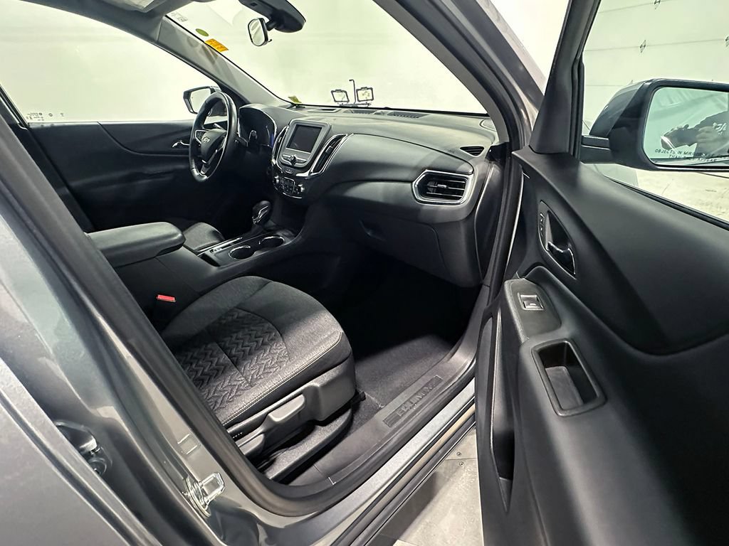 Used 2024 Chevrolet Equinox LT FWD image 26