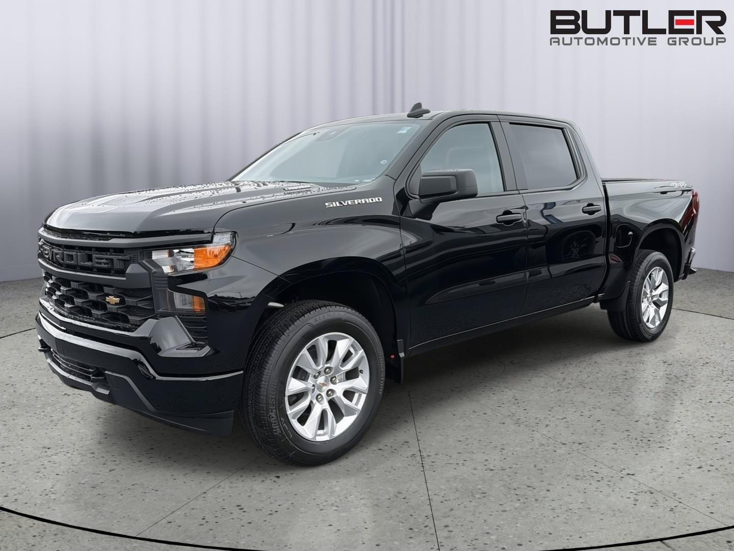 New 2026 Chevrolet Silverado 1500 Custom AWD/4WD image 1