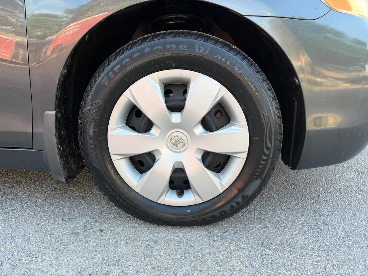 Used 2009 Toyota Camry LE FWD image 22