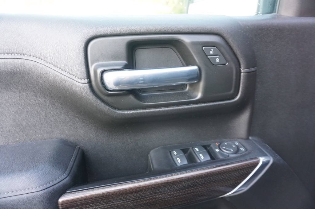 Used 2020 Chevrolet Silverado 1500 LT w/ All-Star Edition AWD/4WD image 4