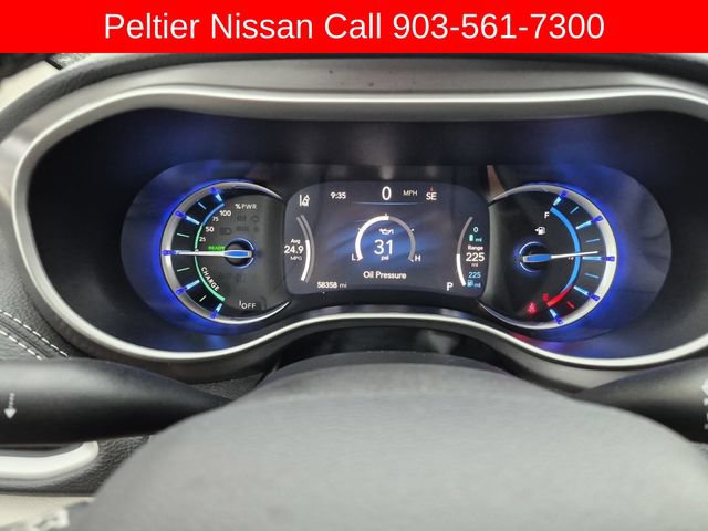 Used 2024 Chrysler Pacifica Limited FWD image 33