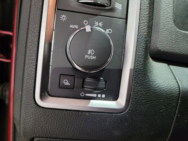 Used 2014 RAM 1500 Big Horn image 37