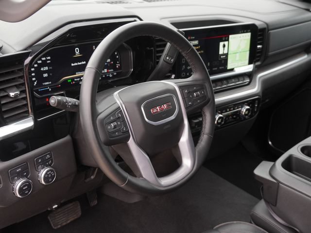 Used 2025 GMC Sierra 1500 SLT AWD/4WD image 17