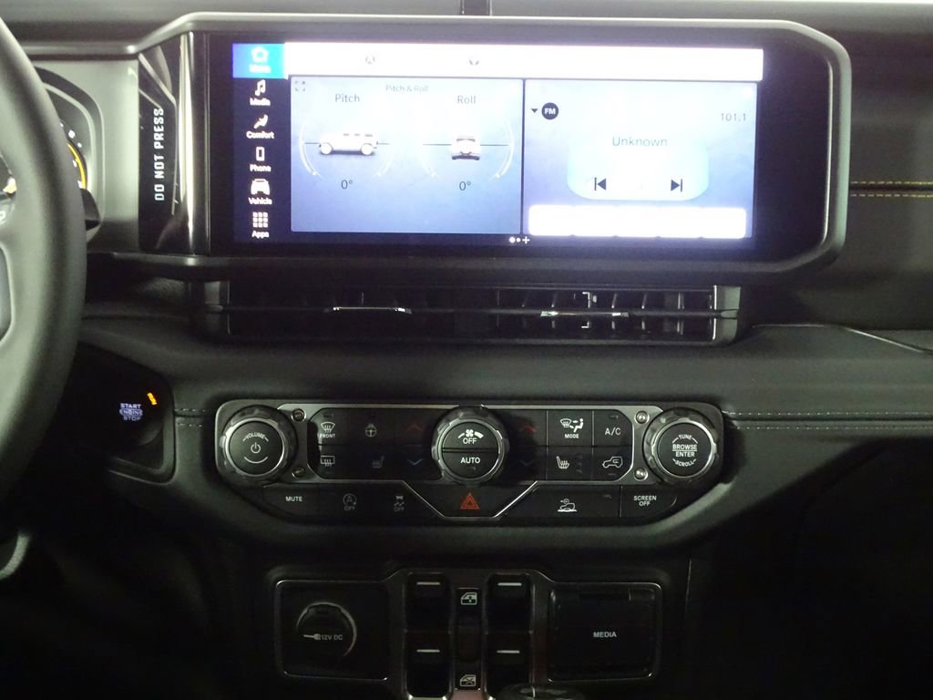 New 2026 Jeep Wrangler Sahara image 30