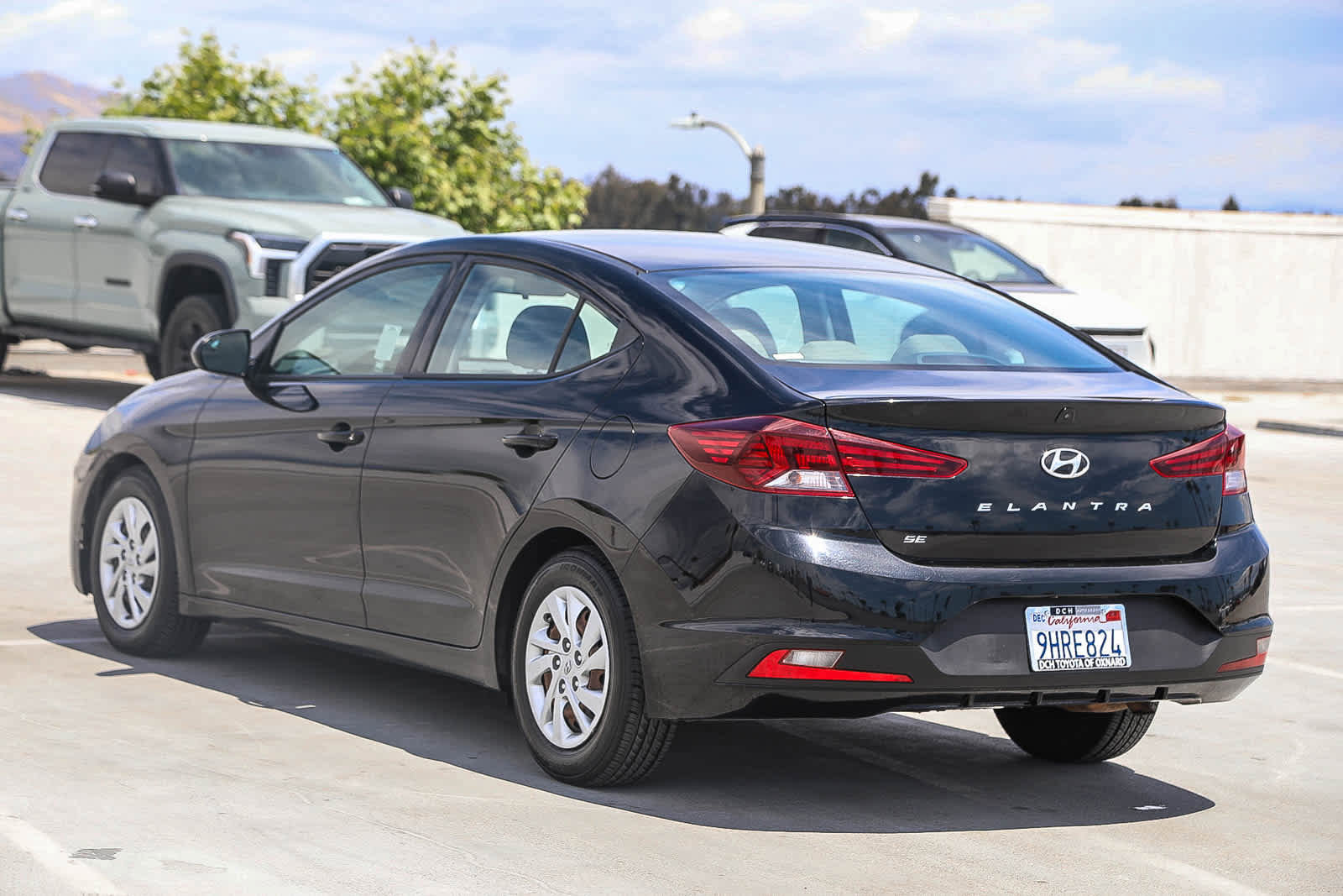 Used 2020 Hyundai Elantra SE FWD image 7