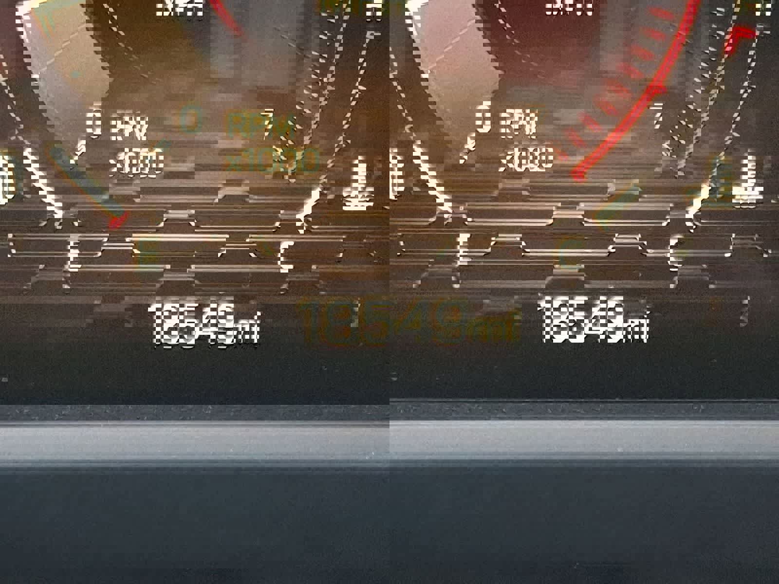 Used 2025 GMC Acadia Elevation image 18