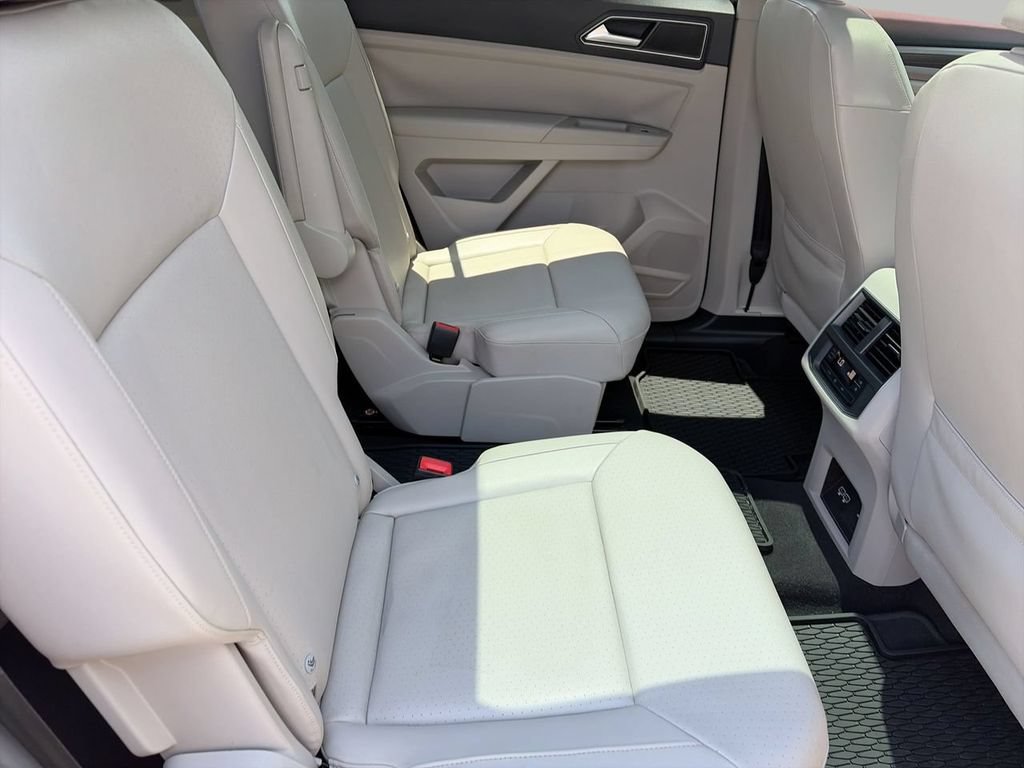 Used 2019 Volkswagen Atlas SEL FWD image 14