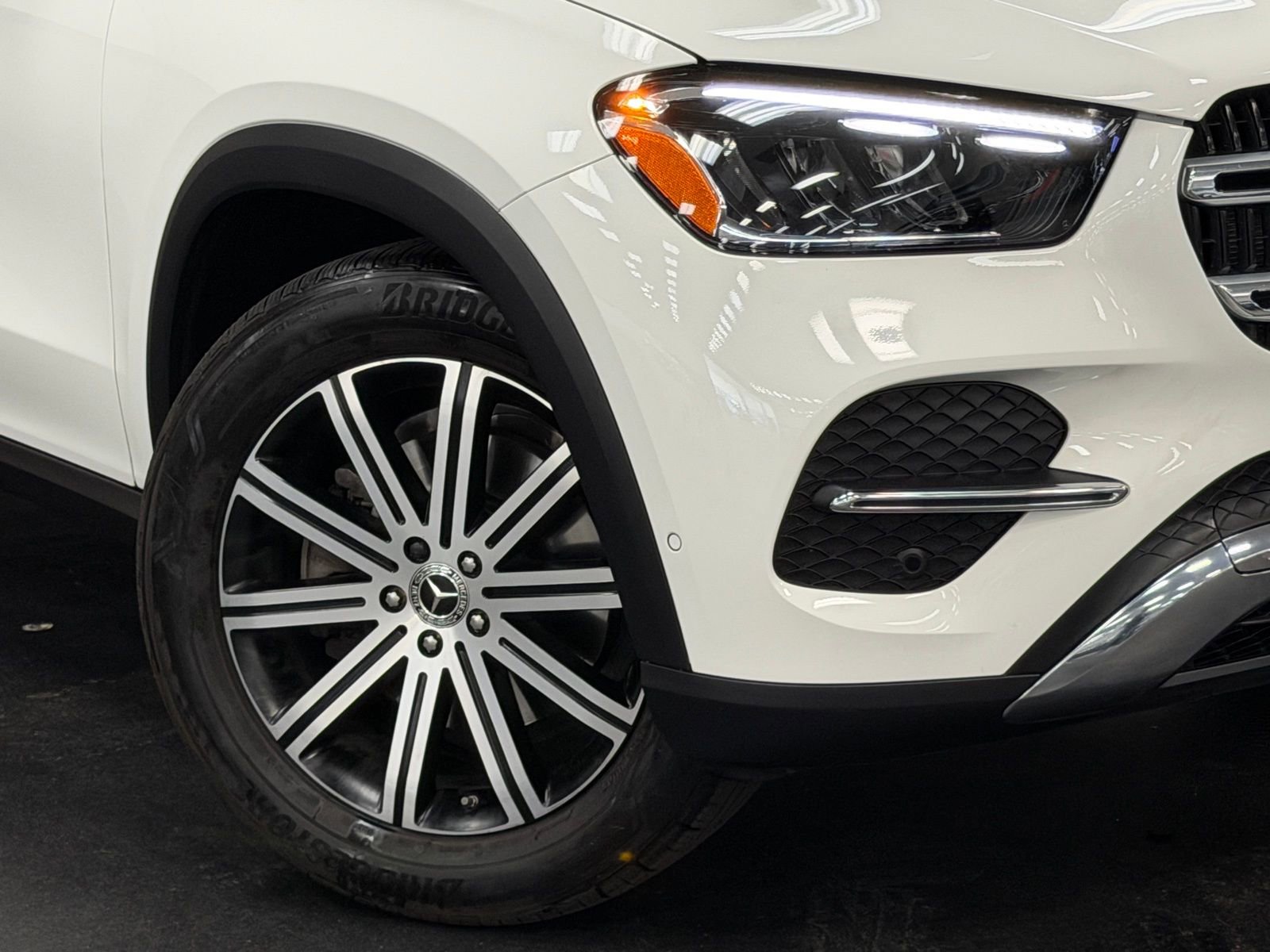 Used 2026 Mercedes-Benz GLE 350 4MATIC image 4