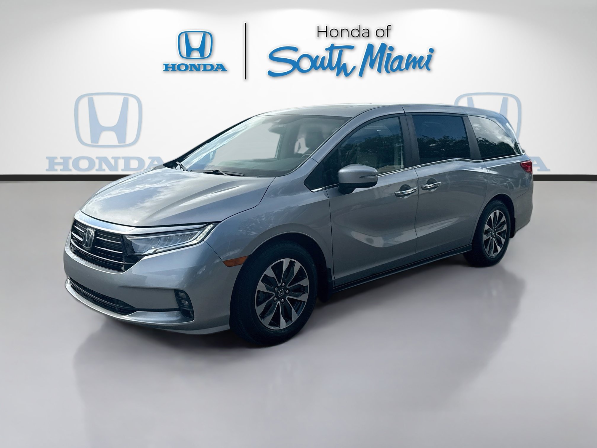 Certified 2023 Honda Odyssey EX-L image 3