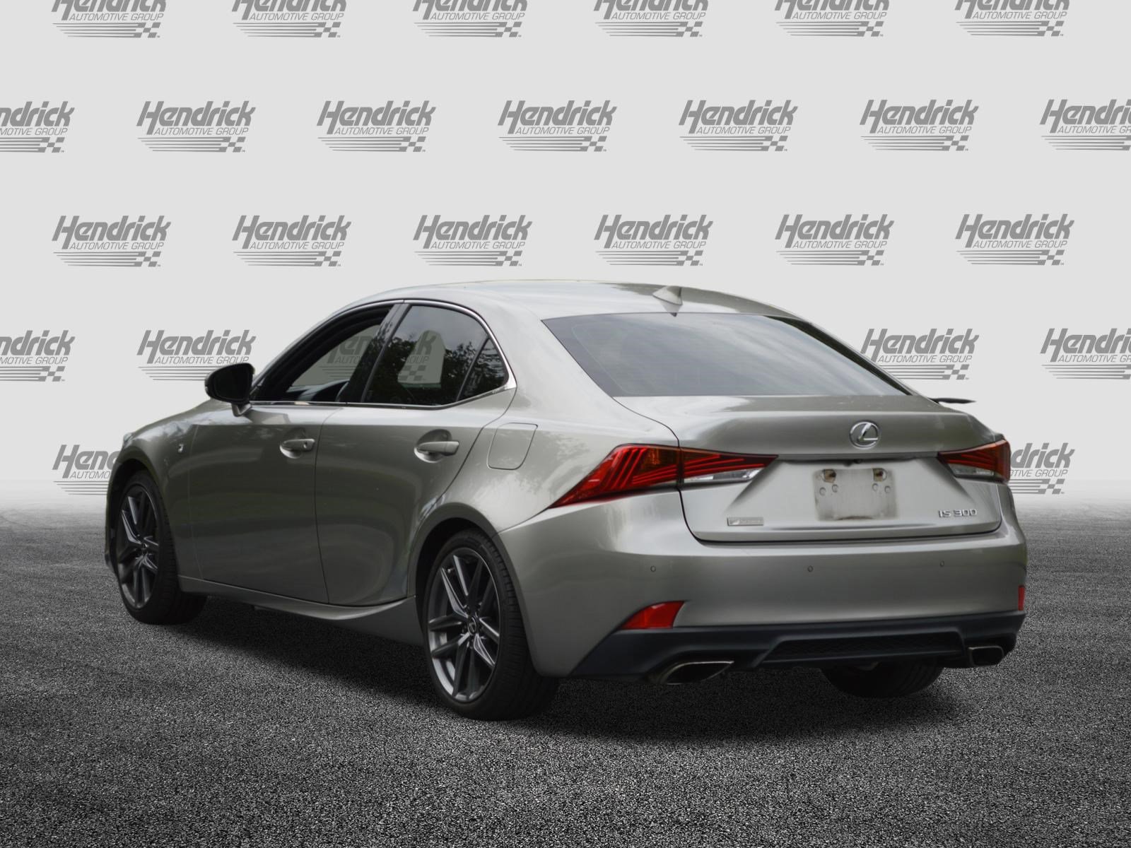 Used 2019 Lexus IS 300 F Sport w/ F Sport Package RWD image 9