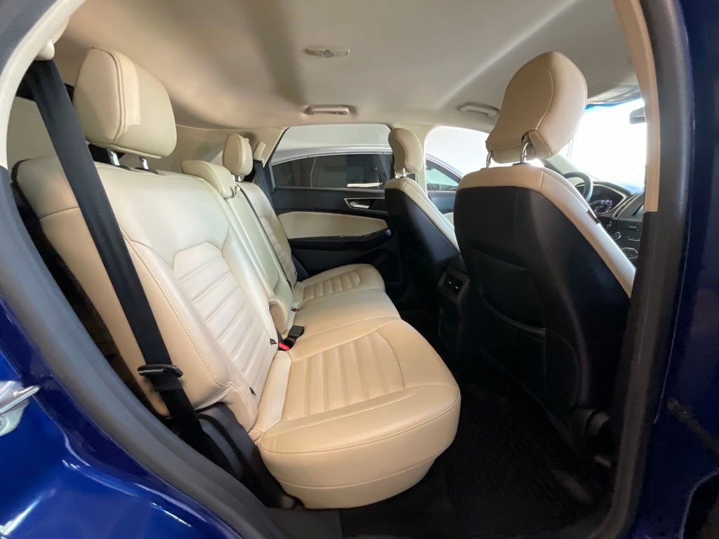 Used 2015 Ford Edge SEL w/ Equipment Group 201A AWD/4WD image 20