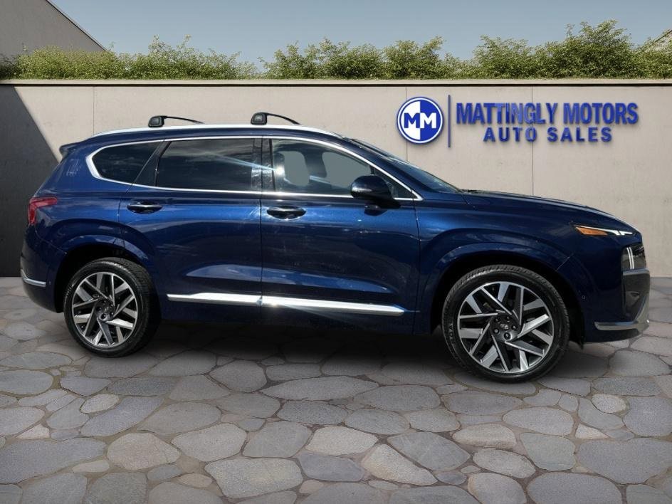 Used 2022 Hyundai Santa Fe Calligraphy image 2