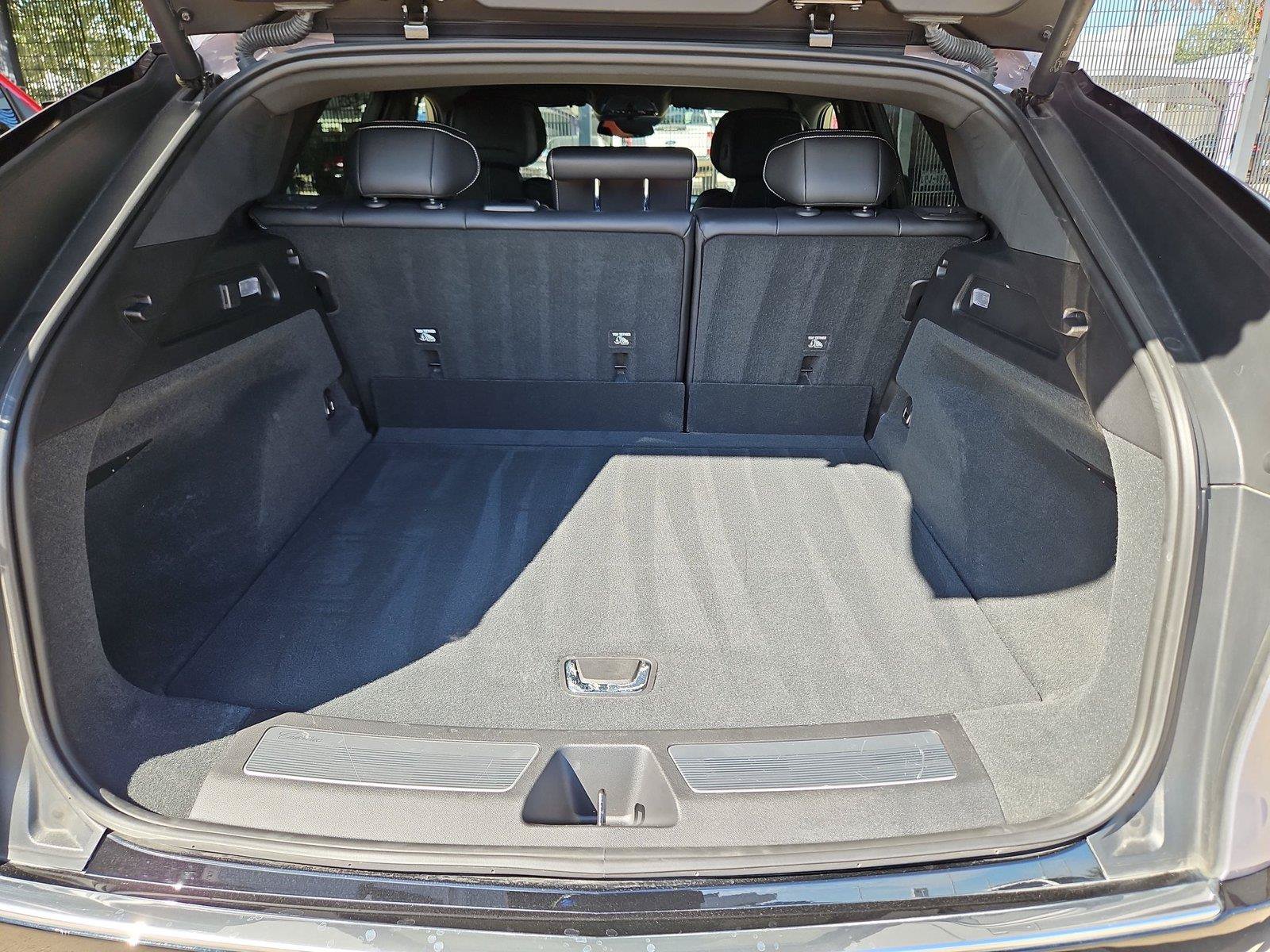 Used 2024 Cadillac Lyriq Luxury RWD image 30